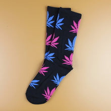 Load image into Gallery viewer, Unisex Weed Socks - Fashion