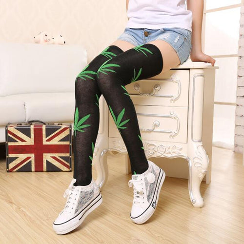Skateboard Knee Socks - Female