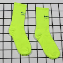 Load image into Gallery viewer, Style Green Socks - Unisex