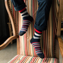 Load image into Gallery viewer, Men's Classic Socks - 5 Pairs